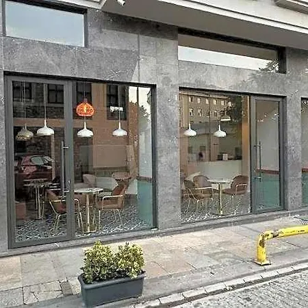 Iris 5*
