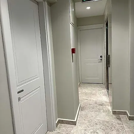 Hotel Iris