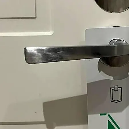 Iris Hotel 5*